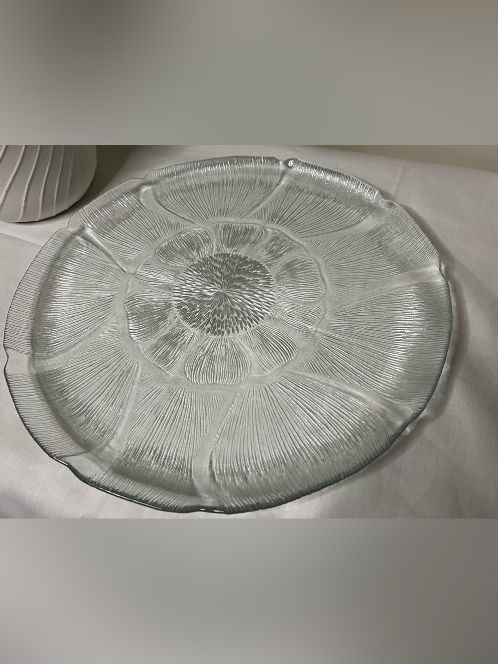 Vintage Arcoroc France “Fleur” Large Serving Plate Platter 13”